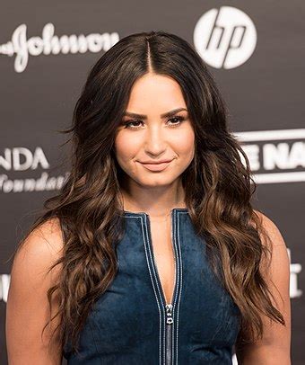 demi lovato wiki